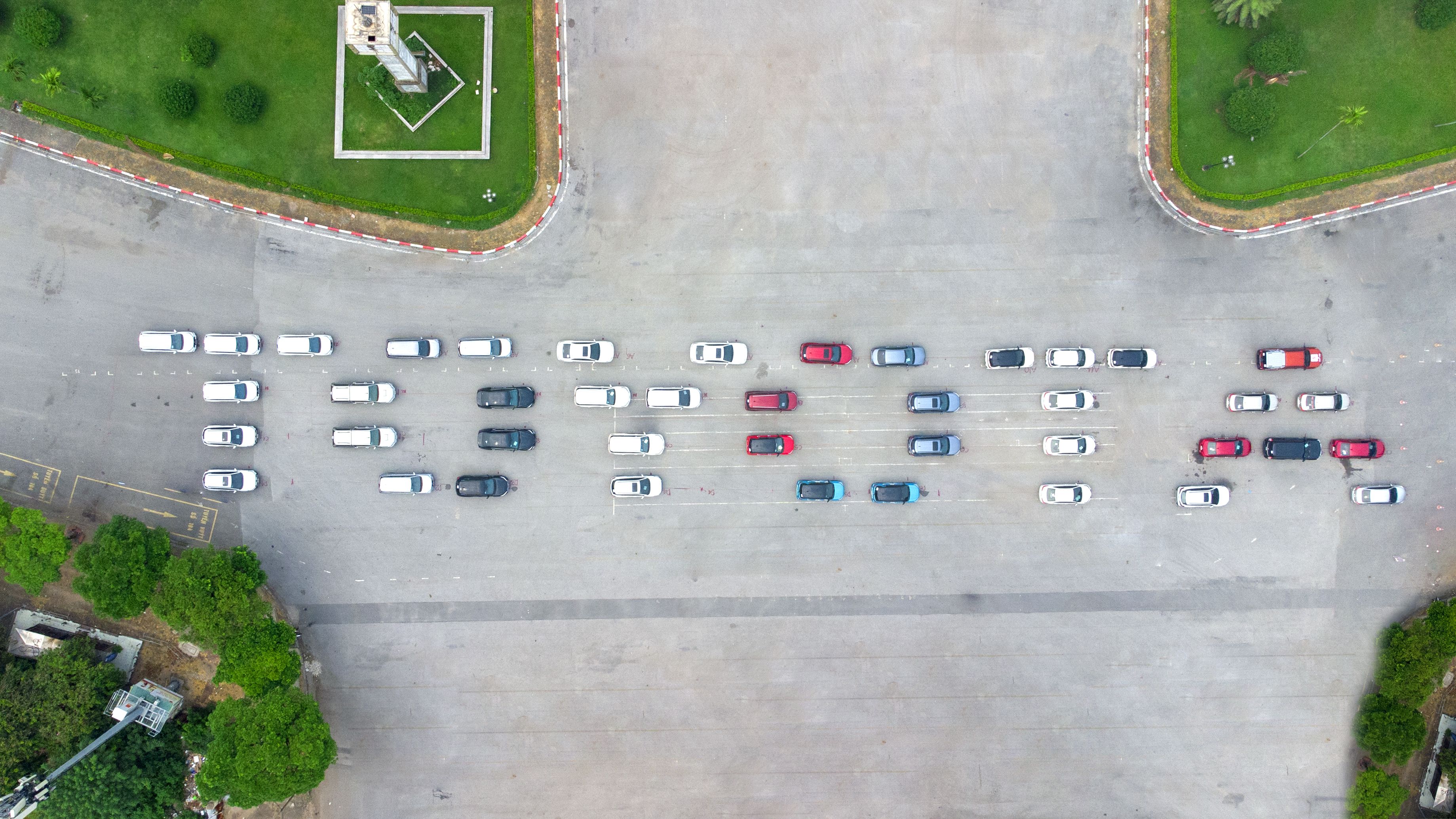 Chương trình Roadshow “Kích hoạt hành trình mới” cùng sự kiện lái thử hấp dẫn từ Toyota Long Biên