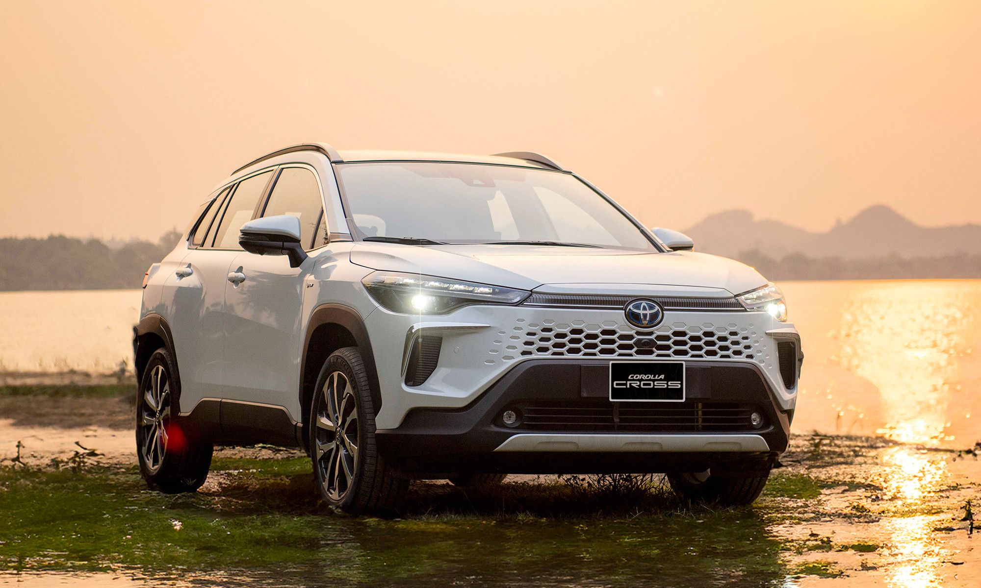 COROLLA CROSS – CÀNG TRẢI NGHIỆM, CÀNG CẢM NHẬN RÕ SỰ “ĐÁNG” TRONG TỪNG HÀNH TRÌNH