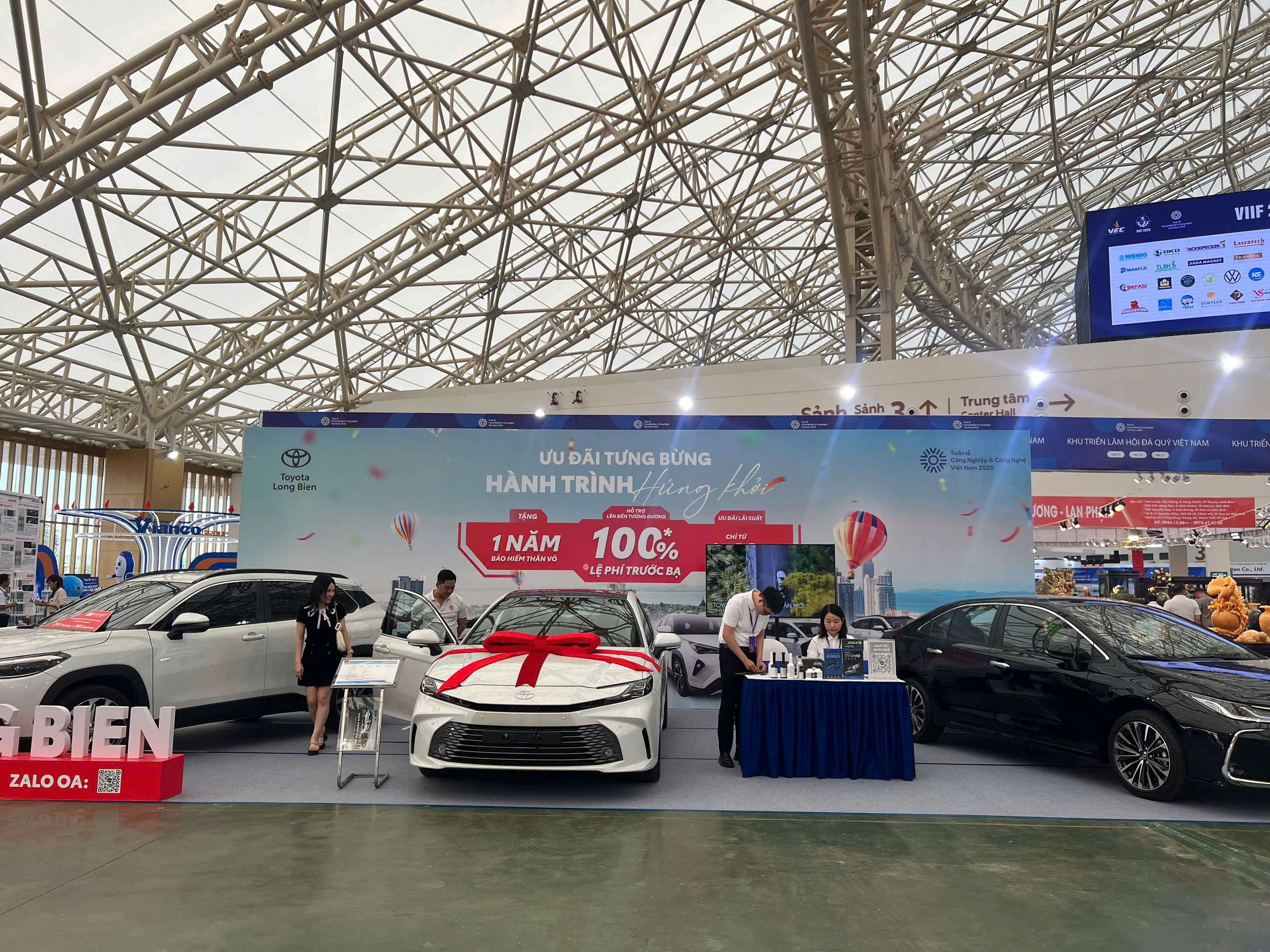 TOYOTA LONG BIÊN HÂN HẠNH ĐỒNG HÀNH CÙNG TRIỂN LÃM CÔNG NGHIỆP & CÔNG NGHỆ VIỆT NAM 2025!